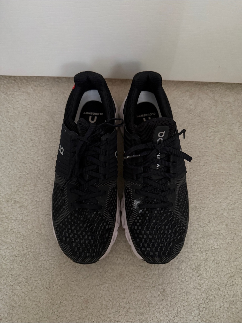 On Running Women’s Black Athletic Running Shoes with White Soles - Picture 2 of 7